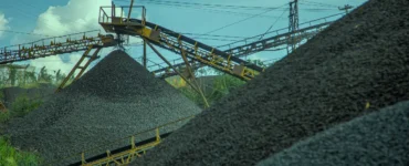 Ibovespa desce para 126 mil pontos com minério de ferro em queda livre